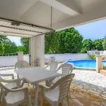 House Monique With Pool * Rosini