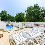 House Monique With Pool * Rosini