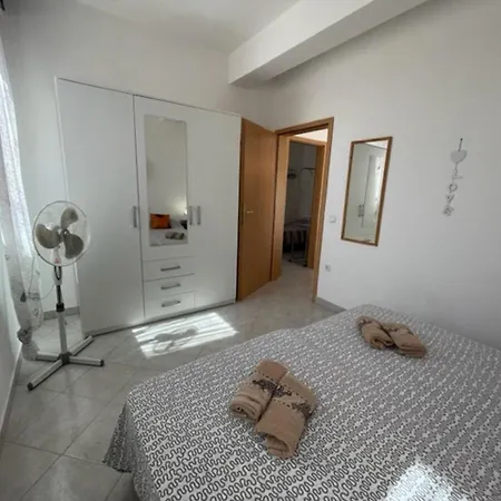 House Monique Apartment Rosini