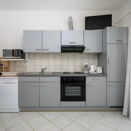 Apartment House Monique With Pool Rosini