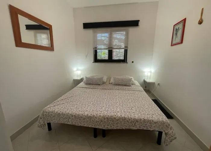 House Monique With Pool