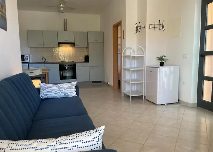 House Monique With Pool Appartamento Rosini