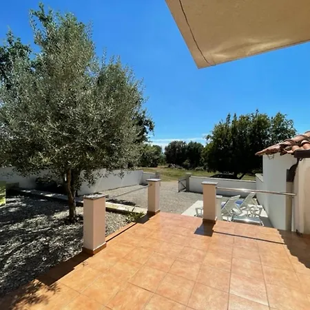 House Monique * Rosini
