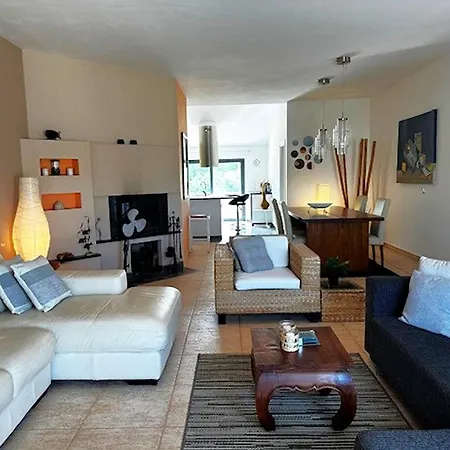 House Monique With Pool Daire *